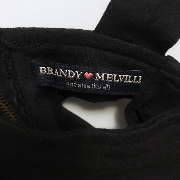 2/$15 💛 NWOT Brandy Melville Crop Cutout Top - Picture 3 of 3